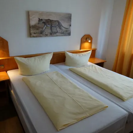 Sonne - Haus 1 Hotel 2*