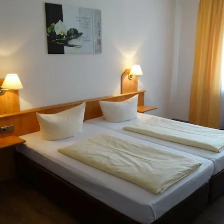 Sonne - Haus 1 Hotel 2*